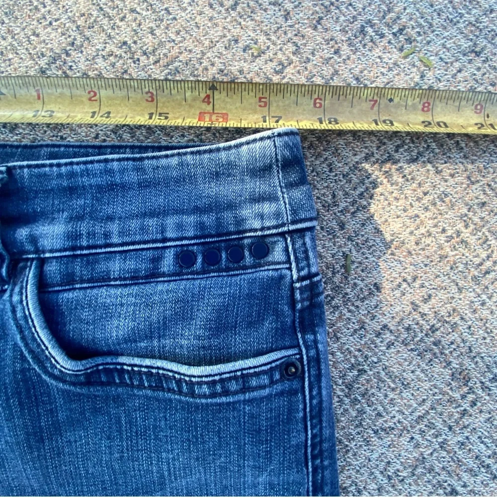 Chico’s So Slimming Jeans size 2 US 12 31 Cropped Capri Length Casual Denim - Picture 6 of 15